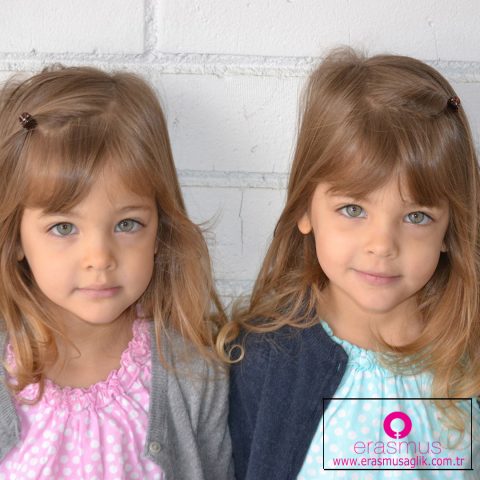 Güzellikleri ile dikkat çeken ikizlerin kariyer planları için ailenin gösterdiği destek